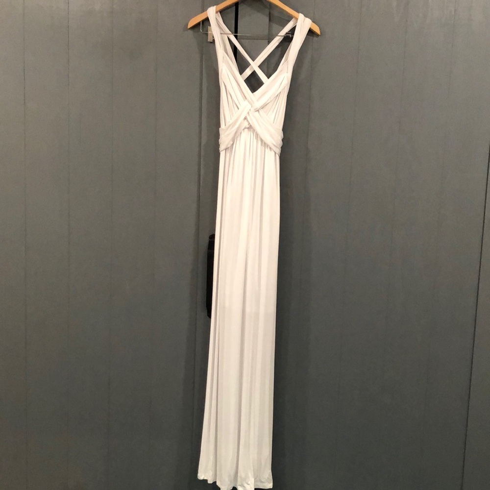 Empress long maternity maxi dress - Picture 1 of 3